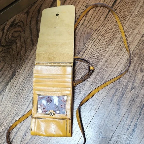 Hobo mustard cell phone cross body bag, EUC - Picture 2 of 3